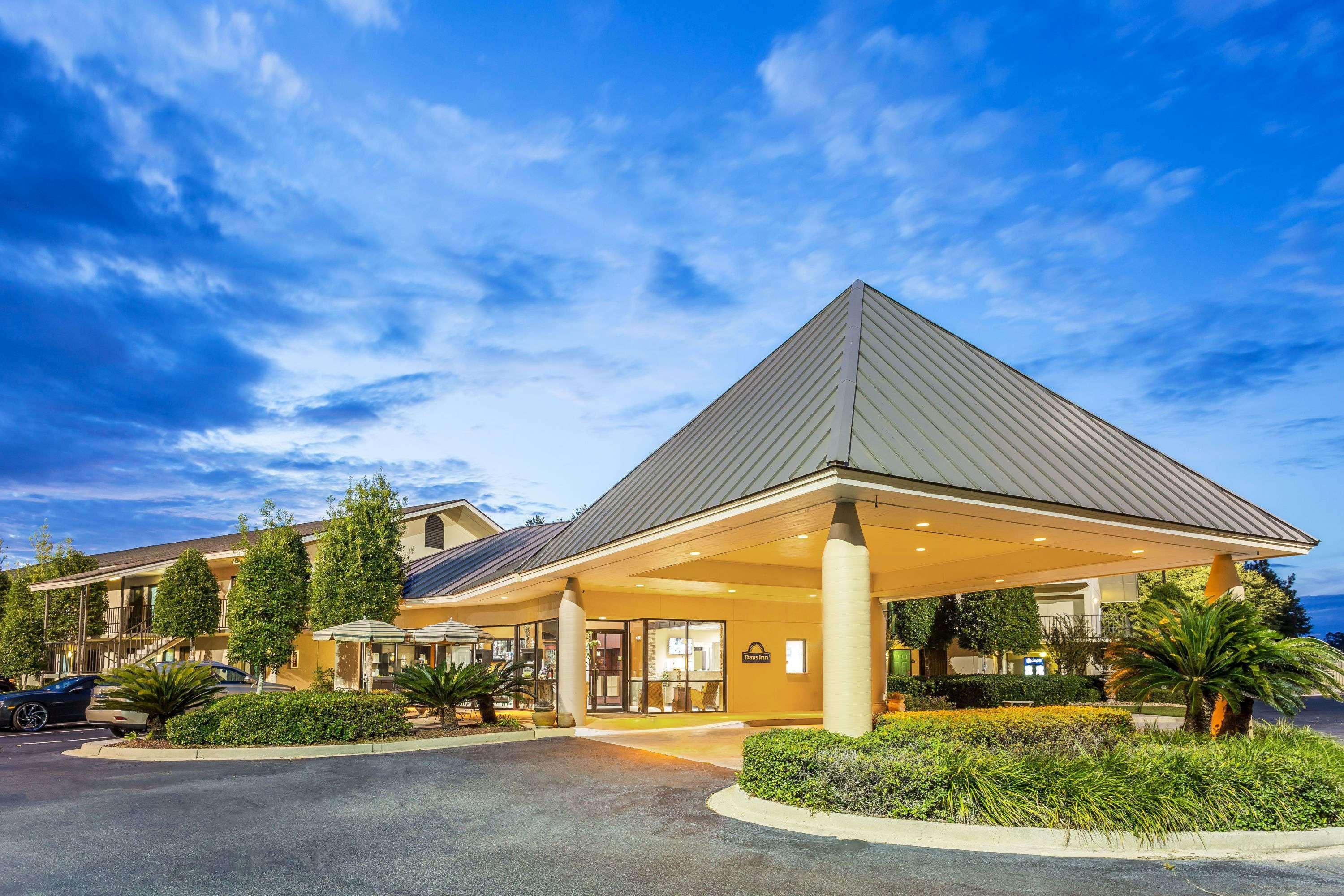 Days Inn By Wyndham Lake Park/Valdosta Extérieur photo